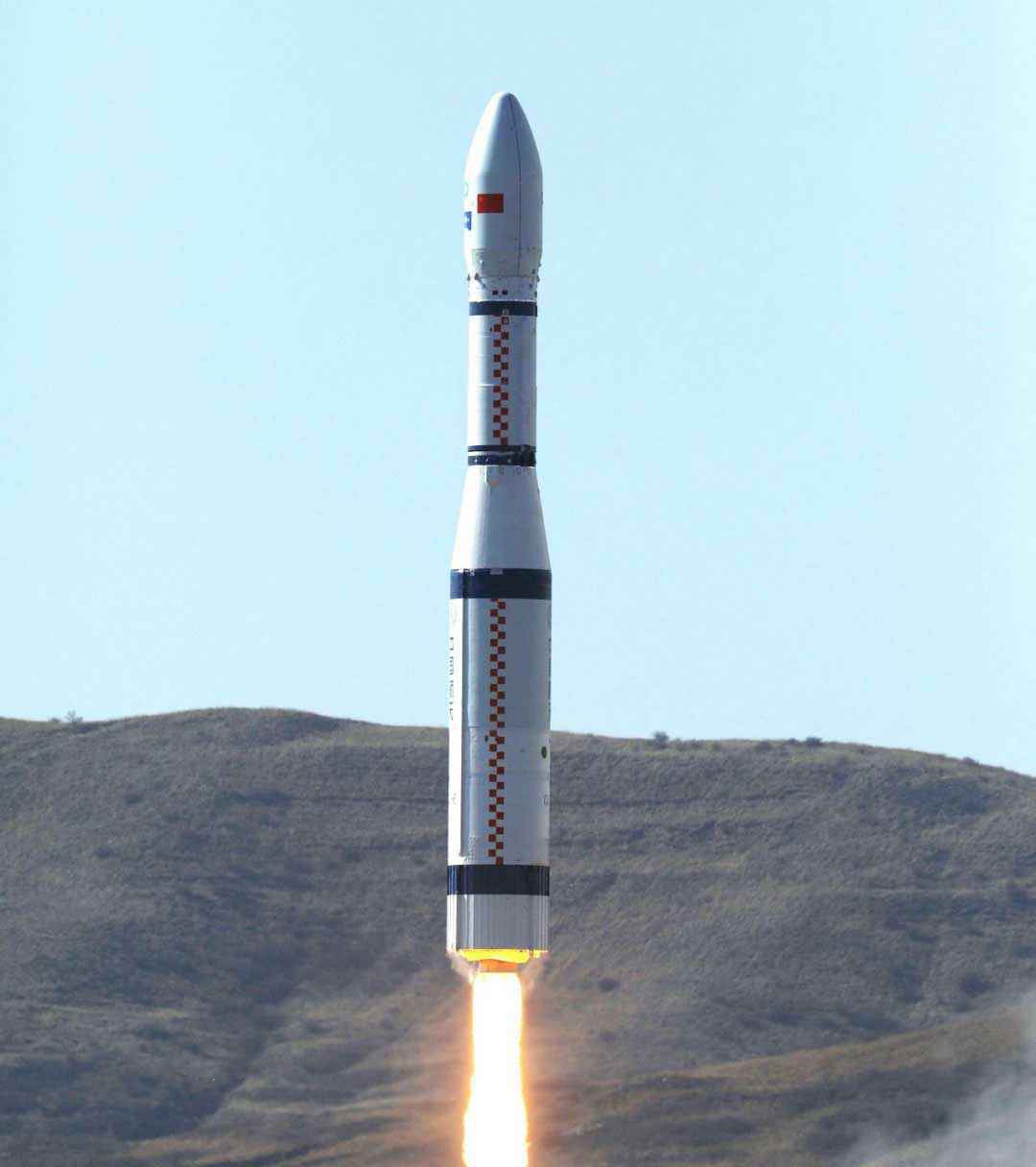 2020年，疫情考验下 新利手机入口官网-新利(中国)助力首颗空事卫星成功发射！